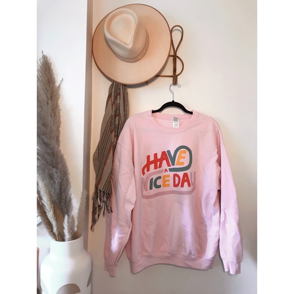 Women’s Crewneck